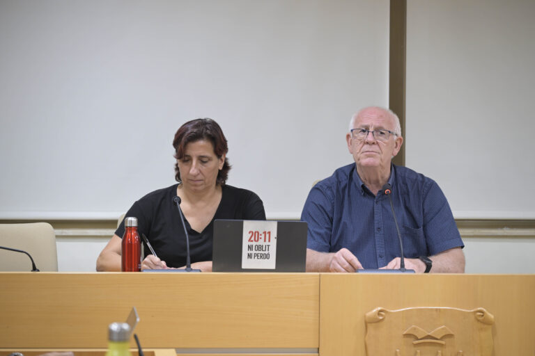 Vicent-Ciscar-y-Marian-Val-rueda-de-prensa-Paiporta