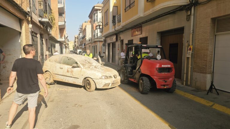 coches atrapados DANA Aldaia
