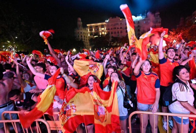 Valencia disfruta con la victoria de España en el Mundial de fútbol
