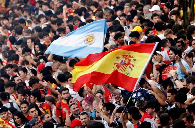 Valencia disfruta con la victoria de España en el Mundial de fútbol