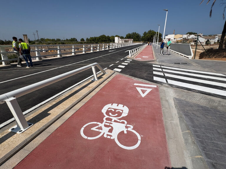 Picanya reabre el Puente de la Memoria tras su reconstrucción por 5,6 millones