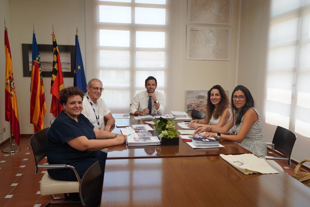 convenio Cruz Roja y Paterna ayuda Venezuela