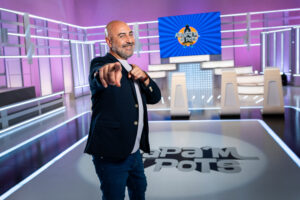 Oscar Tramoyeres en Atrapa'm si pots de À Punt