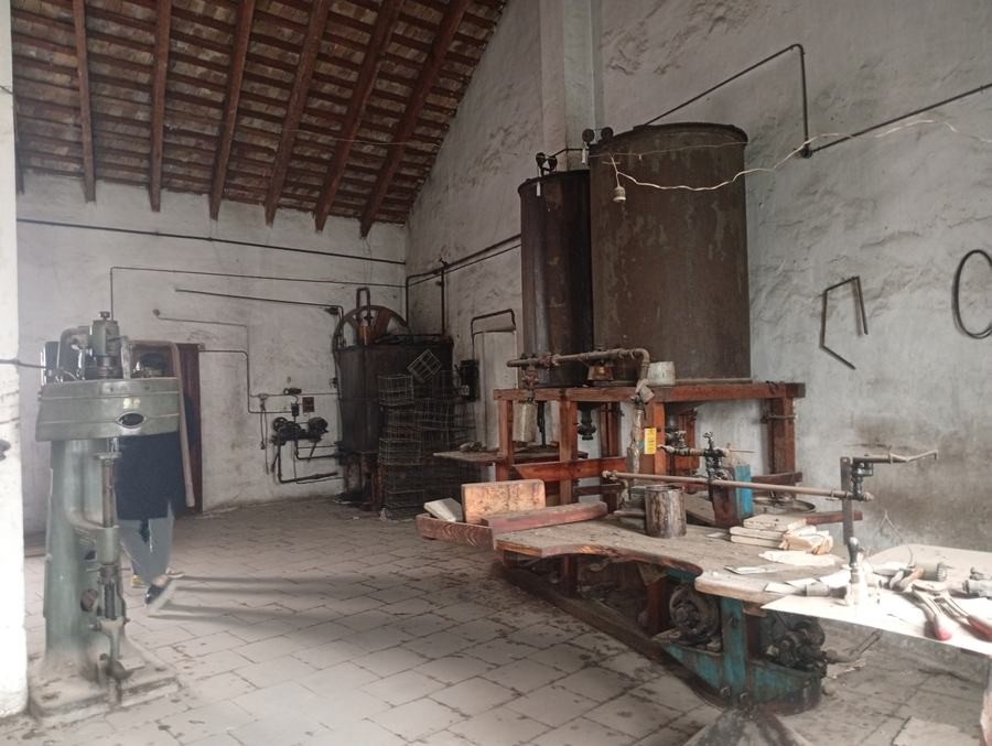 Quart de Poblet digitaliza con inteligencia artificial el archivo histórico de la antigua fábrica de Aceites Andrés