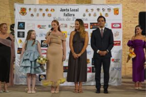 Marta Morera y Michelle Álvarez, nuevas Falleras Mayores de Paterna 2026/2027