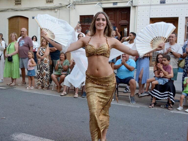 Moros-y-Cristianos-en-el-Maritim-04