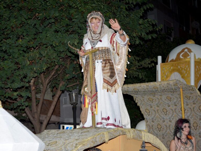 Moros-y-Cristianos-en-el-Maritim-15
