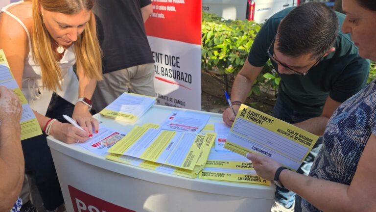 PSPV-Torrent-recogida-firmas-basurazo