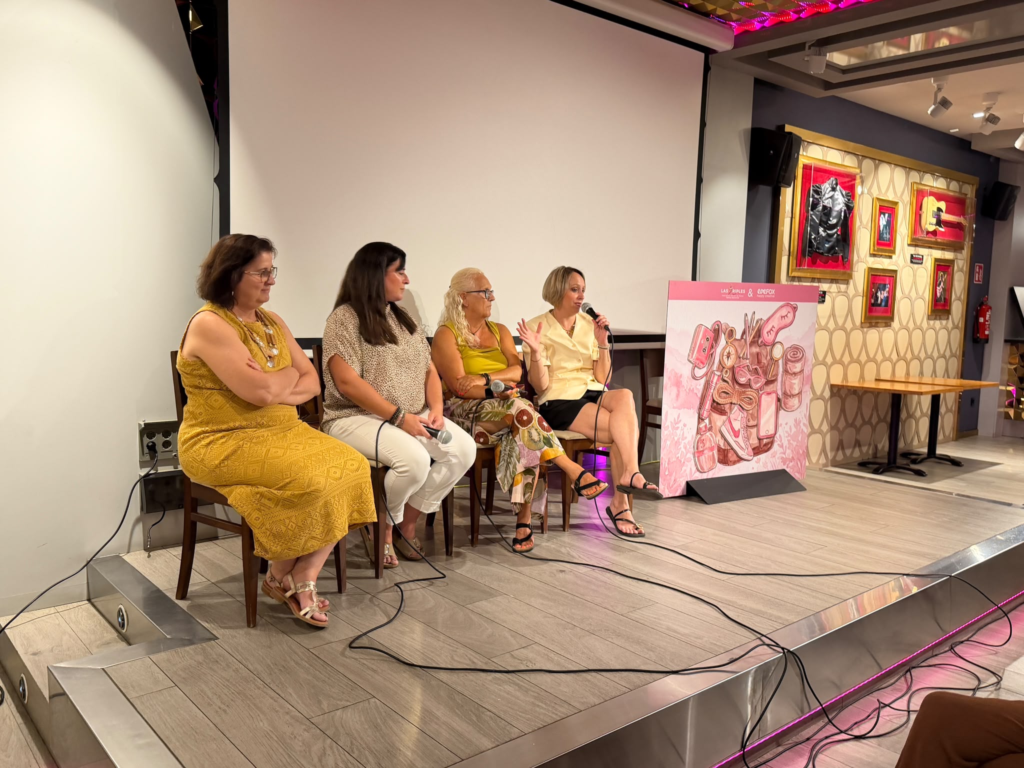 Las Triples presenta en Valencia 'La Mochila que Acompaña', una iniciativa que transforma el apoyo al cáncer de mama en símbolos