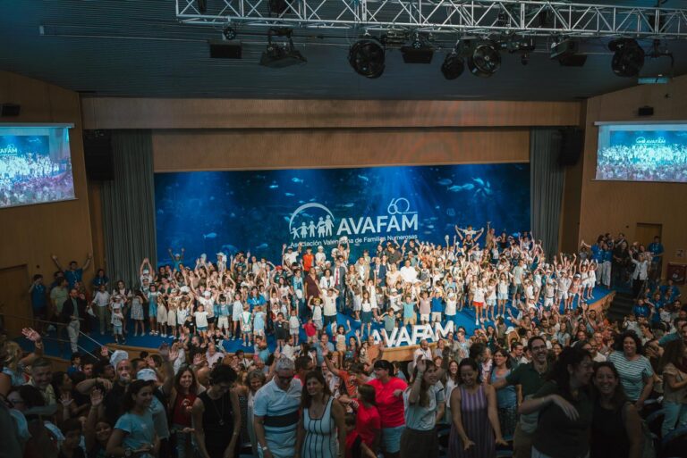 El Oceanogràfic de Valencia ha acogido este domingo a más de 1.200 personas en el 60.º Aniversario de AVAFAM