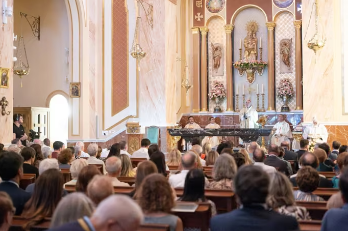 La iglesia Nuestra Señora de Gracia de La Torre abre de nuevo sus puertas tras los daños sufridos por la DANA