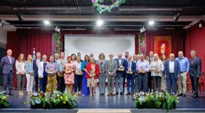 Alboraia rinde homenaje a sus referentes sociales, culturales y empresariales en una multitudinaria gala de entrega de los Premios 9 d’Octubre