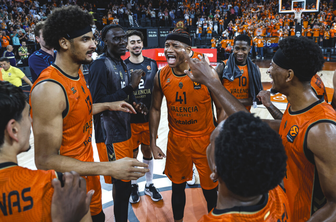 El Valencia Basket tumba al Fenerbahçe en el Roig Arena (86-78)
