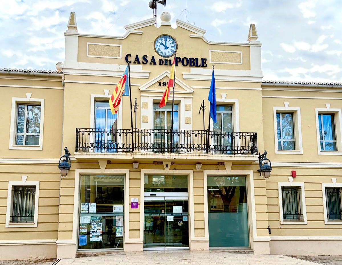 Ayuntamiento-Pobla-de-Farnals