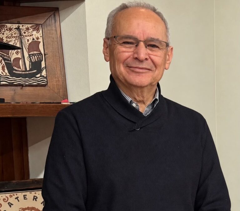 El cronista oficial Camilo Segura Hijo Adoptivo de la Vila de Paterna