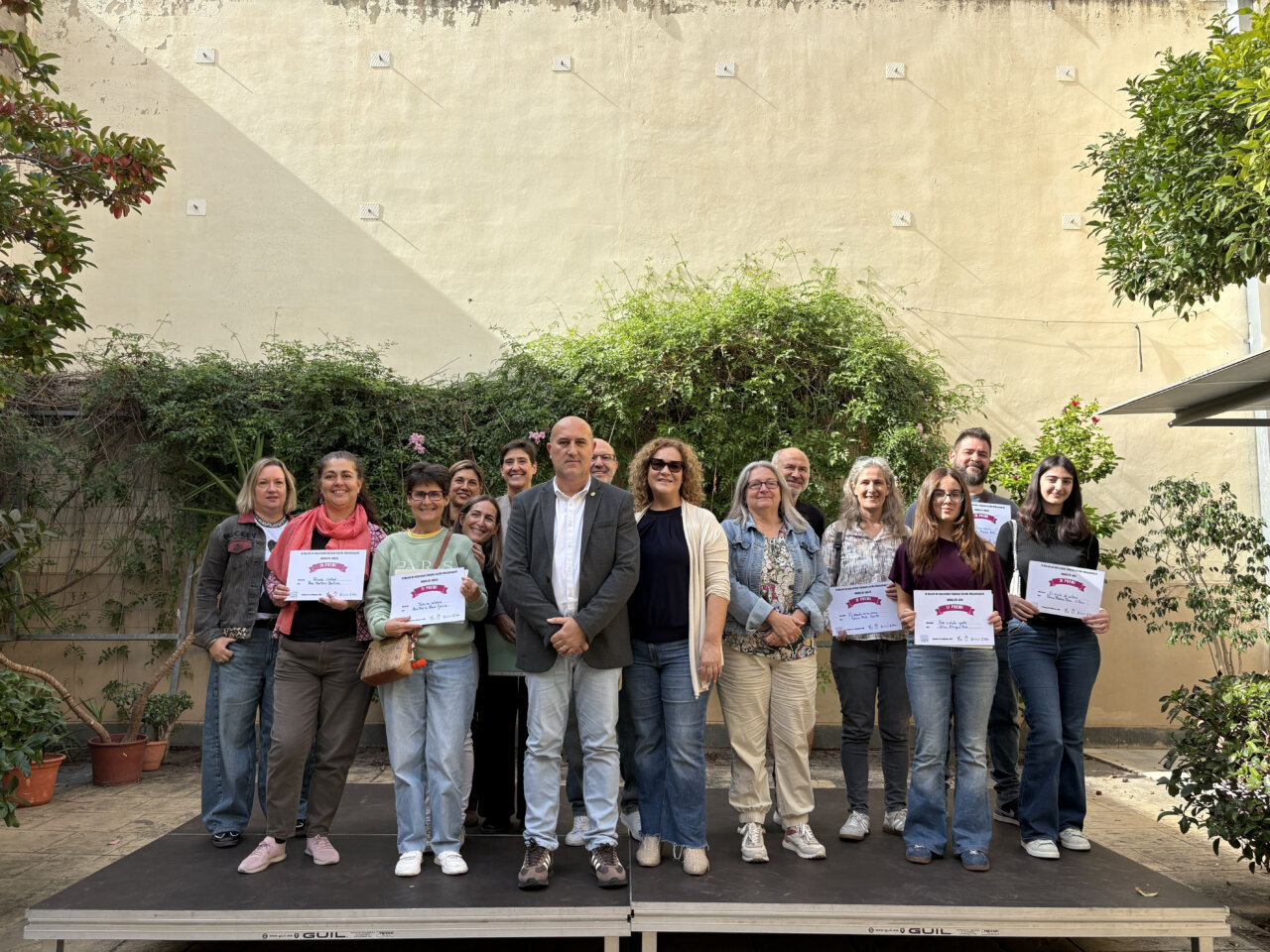 Celia Márquez, en la categoría juvenil, y Ana María Abad, en la categoría adulta, se alzan con el primer premio del XI Maratón de Microrrelatos de Massamagrell