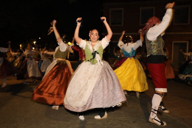 Dansa-Grup-de-Danses-Tribunal-de-les-Aigues-108