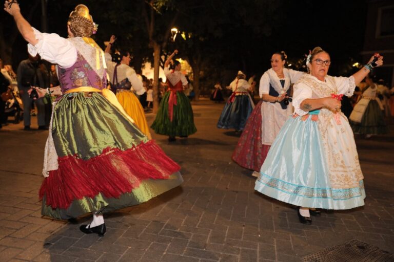 Dansa-Grup-de-Danses-Tribunal-de-les-Aigues-37