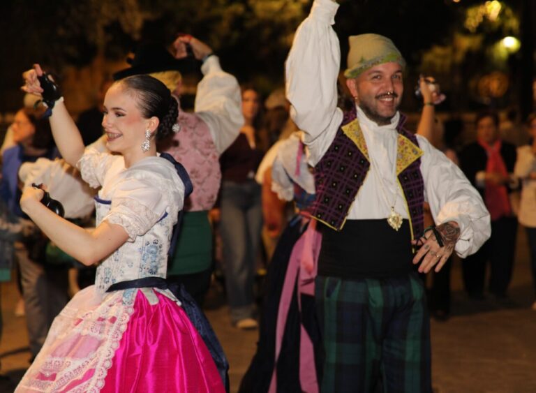 Dansa-Grup-de-Danses-Tribunal-de-les-Aigues-39