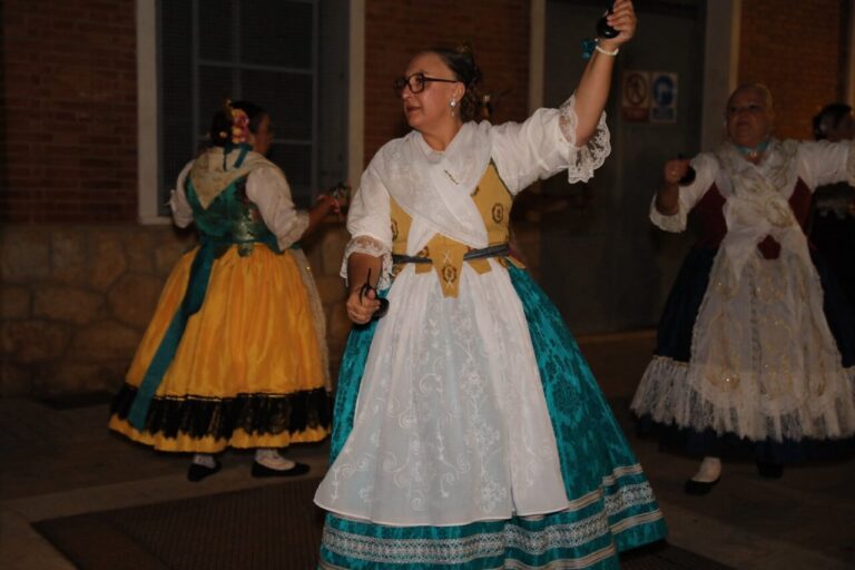 Dansa-Grup-de-Danses-Tribunal-de-les-Aigues-46