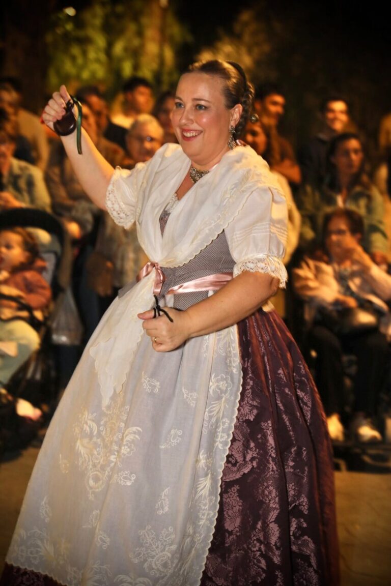 Dansa-Grup-de-Danses-Tribunal-de-les-Aigues-48