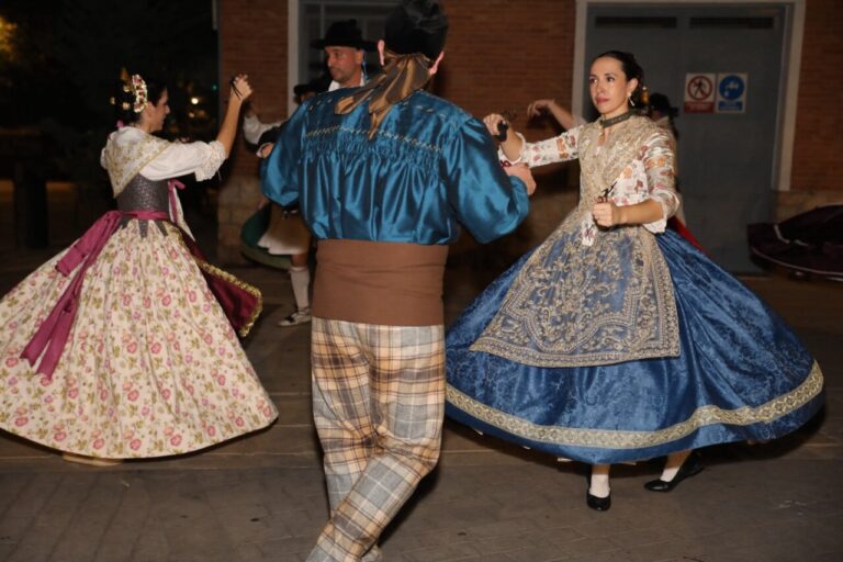 Dansa-Grup-de-Danses-Tribunal-de-les-Aigues-53