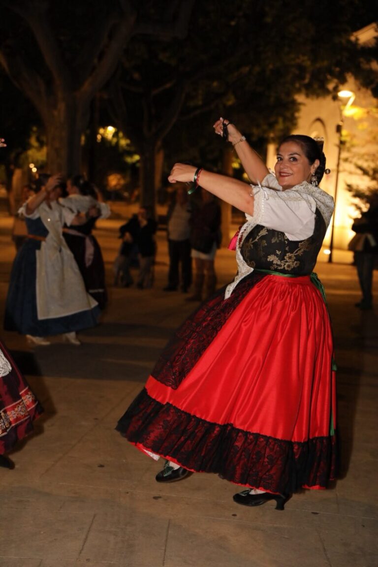 Dansa-Grup-de-Danses-Tribunal-de-les-Aigues-59