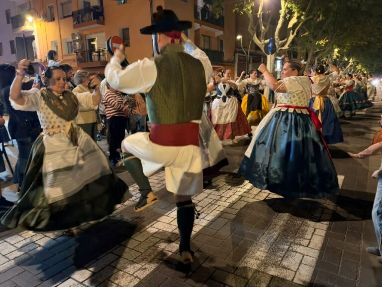 Dansa-Grup-de-Danses-Tribunal-de-les-Aigues-85
