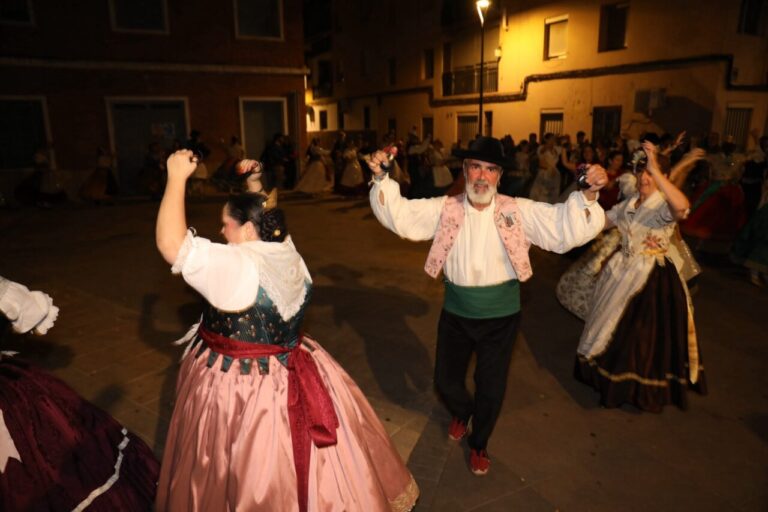Dansa-Grup-de-Danses-Tribunal-de-les-Aigues-90