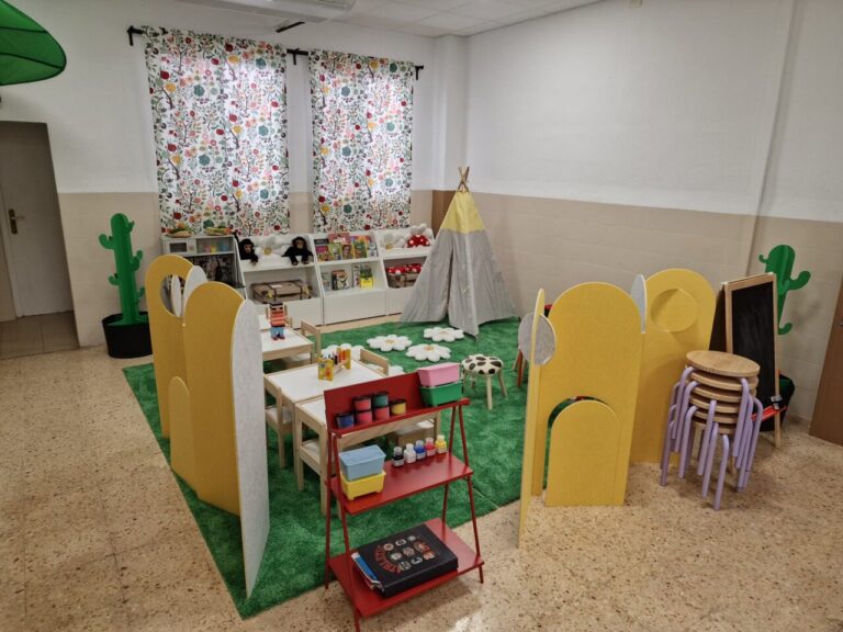 IKEA renueva el mobiliario de tres espacios municipales de Aldaia afectados por la DANA