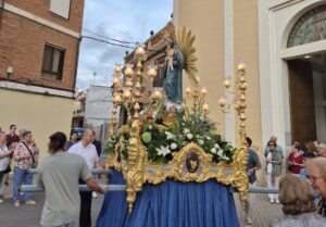 Sedavi-la-Passeja-de-la-Virgen-del-Rosario-