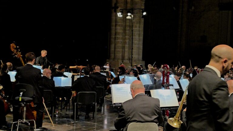 Orquestra-de-Valencia-concierto-en-la-Catedral-de-Valencia-07