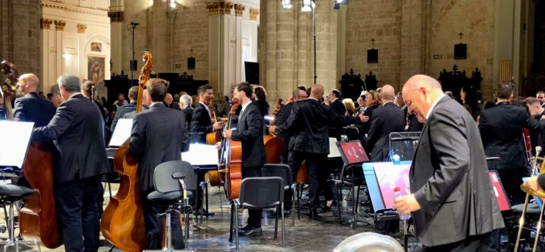 Orquestra-de-Valencia-concierto-en-la-Catedral-de-Valencia-12