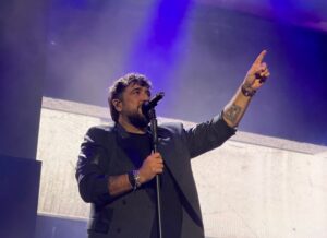 Antonio Orozco en el Roig Arena