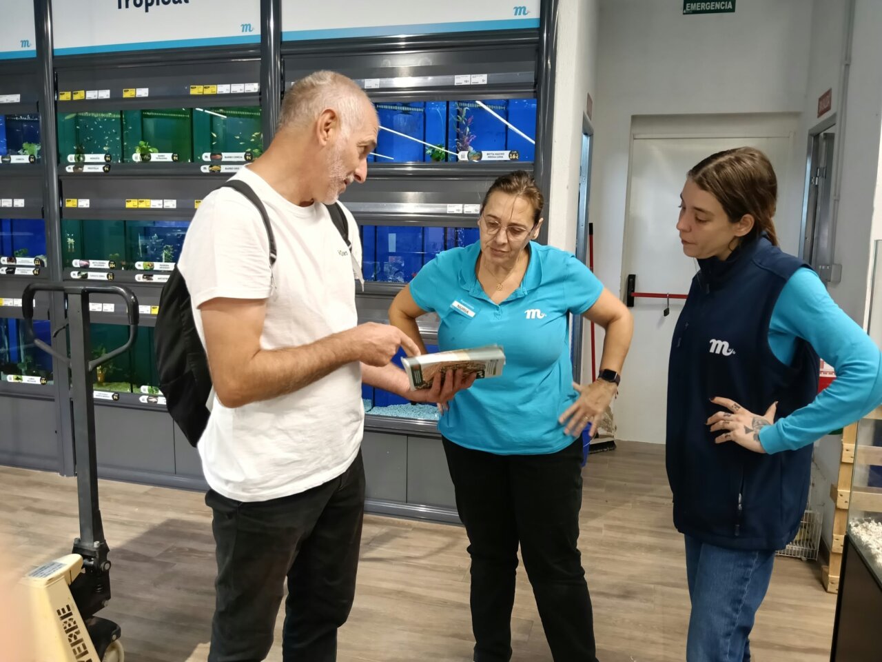 Godella acerca la nueva ordenanza de bienestar animal a las clínicas veterinarias