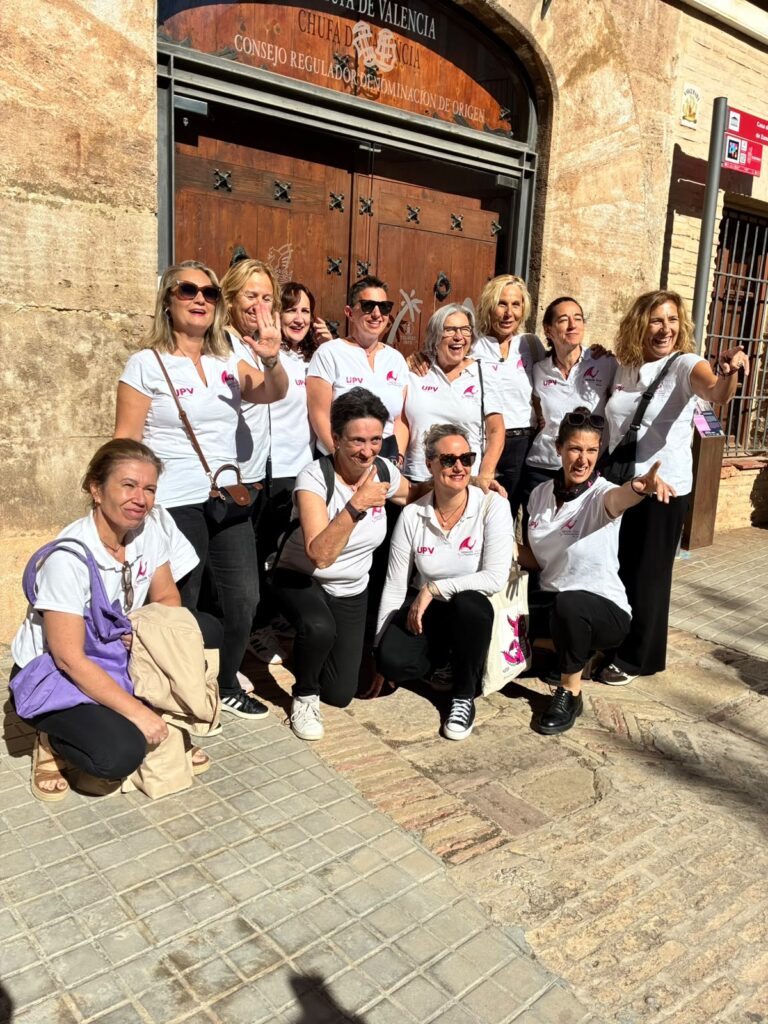 Dragon Boat Marina Valencia celebra la Mención Especial en los Premios 9 d’Octubre de Alboraia