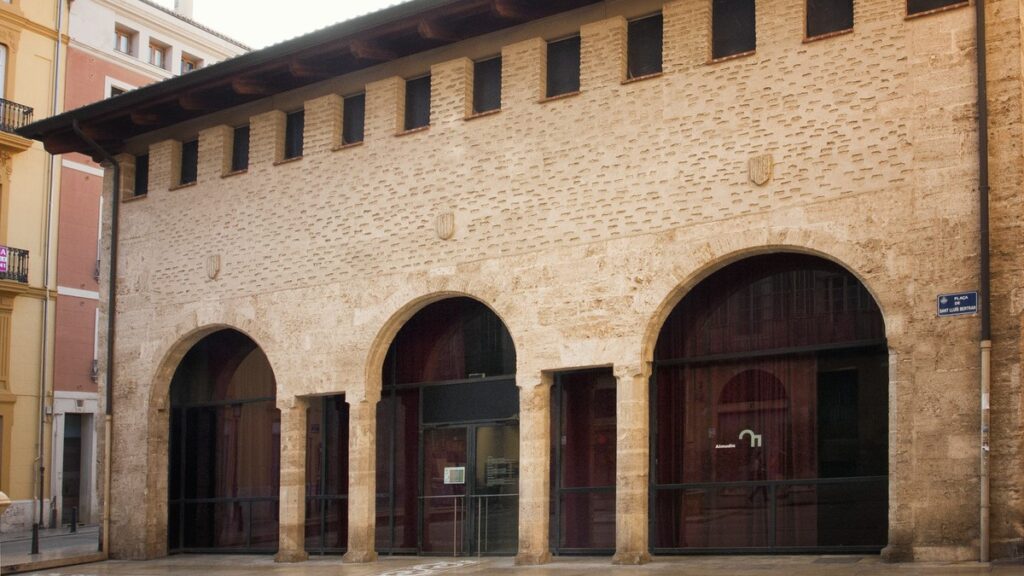 Centro de Recepción de Visitantes de l’Almodí