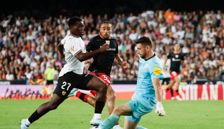 Valencia y Athletic firman un empate insuficiente en Mestalla (0-0)