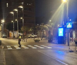 paso de peatones inteligente alaquas