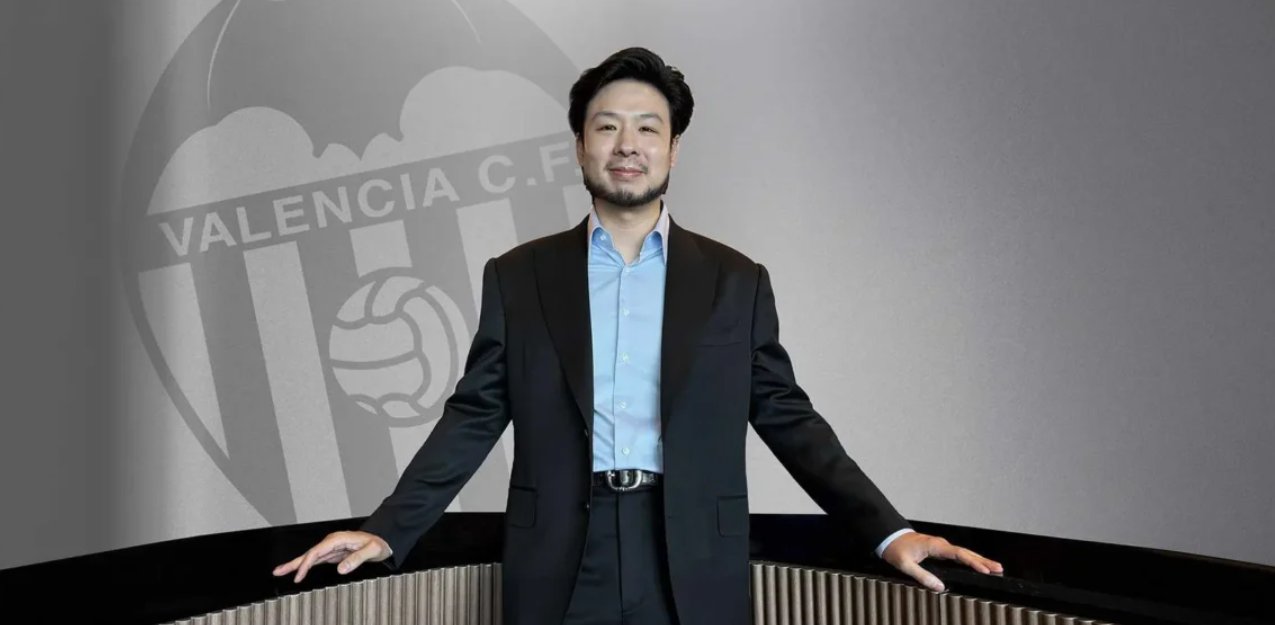Peter Lim vende el 42 % del Valencia CF a un grupo inversor estadounidense