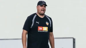 El Valencia CF Femenino destituye a Mikel Crespo tras siete derrotas consecutivas y ningún punto en la Liga F